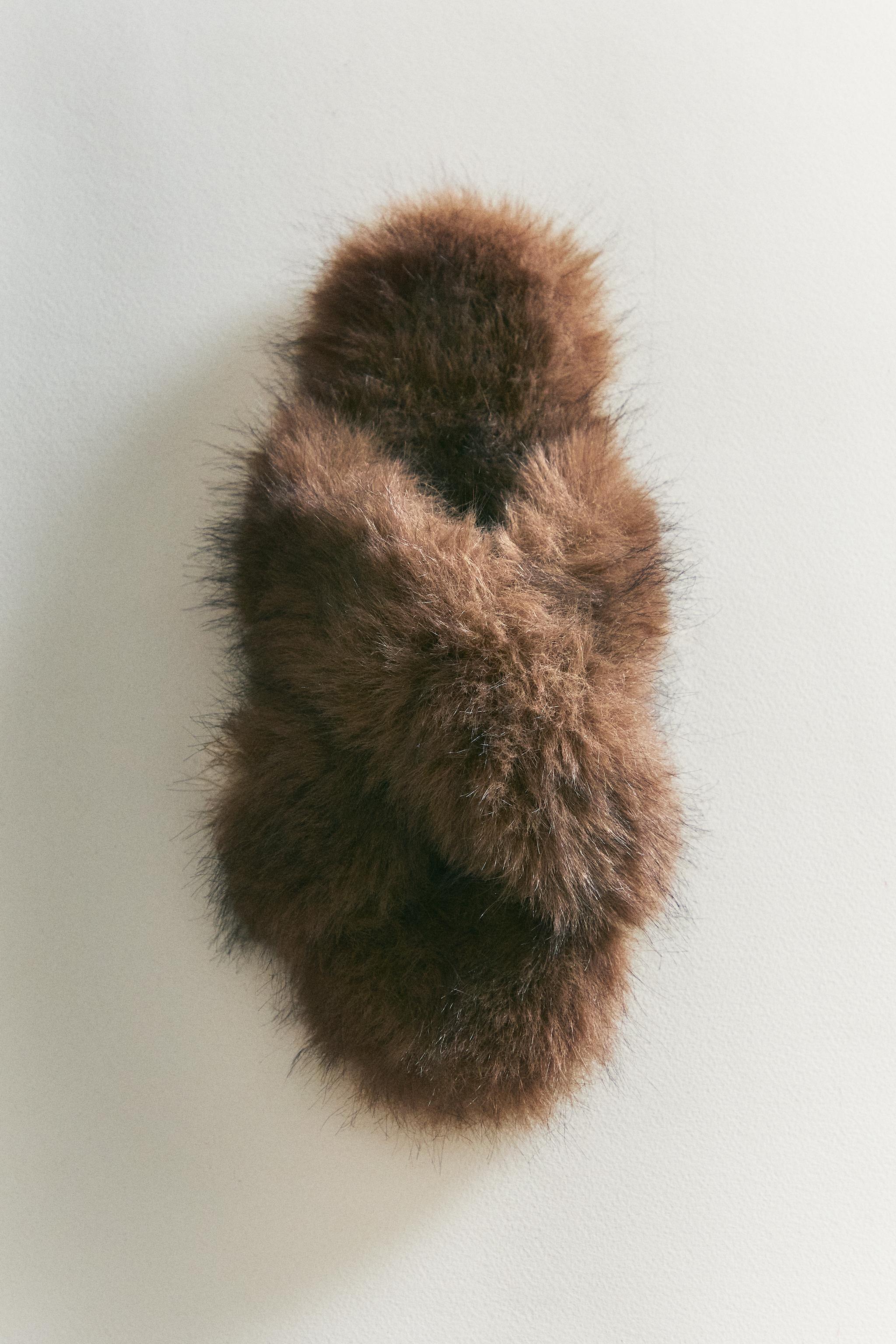 FAUX FUR CROSSOVER SANDALS